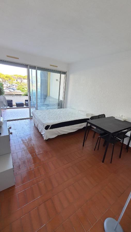 Studio 137 Port Camargue, Piscine, Climatisation, 4 Personnes Le Grau-du-Roi Eksteriør billede